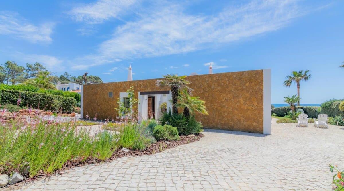 Villa Prado - Beautiful Beachfront Villa Albufeira Exterior foto